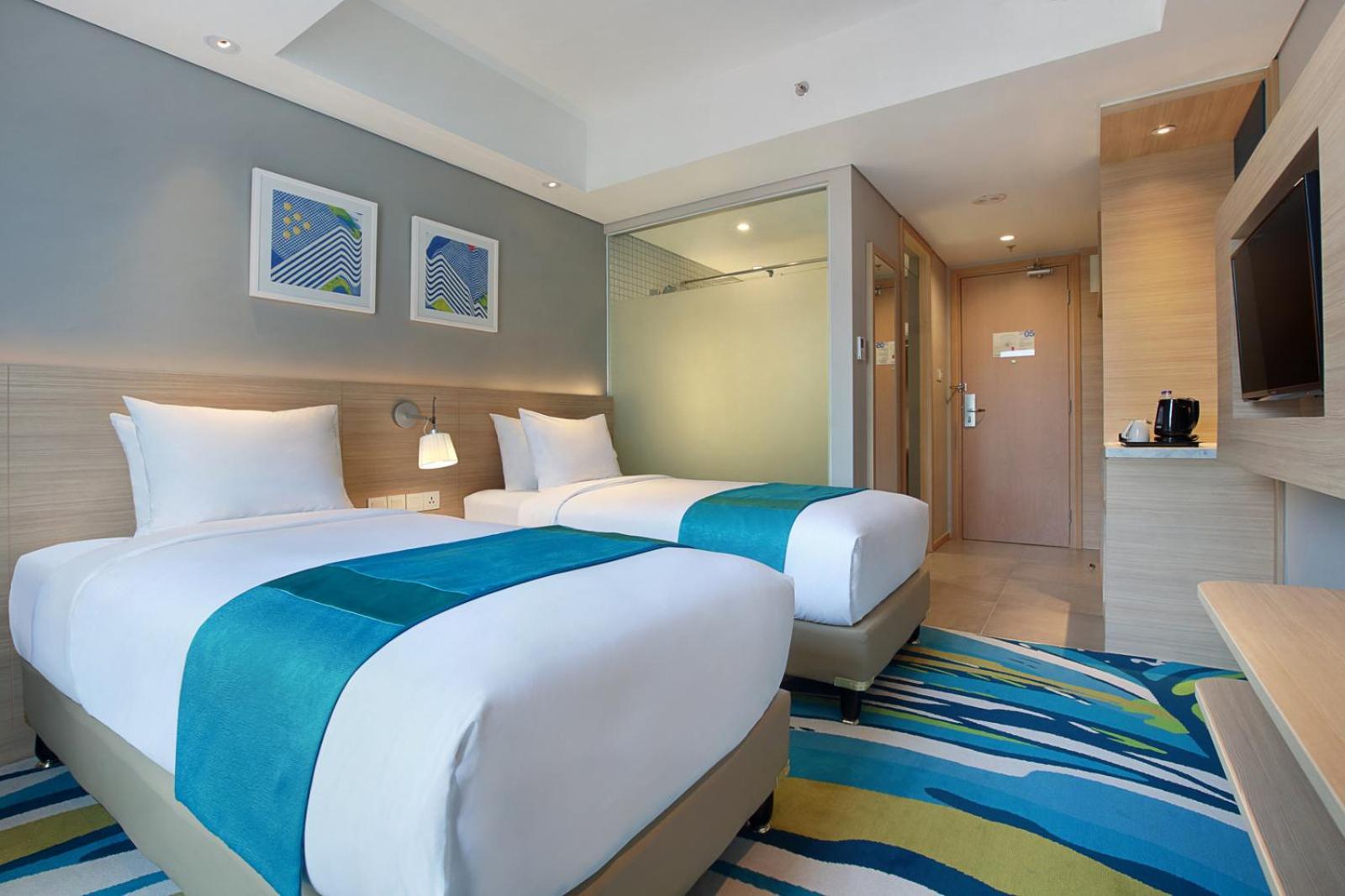 Standard Twin Room with Free Breakfast