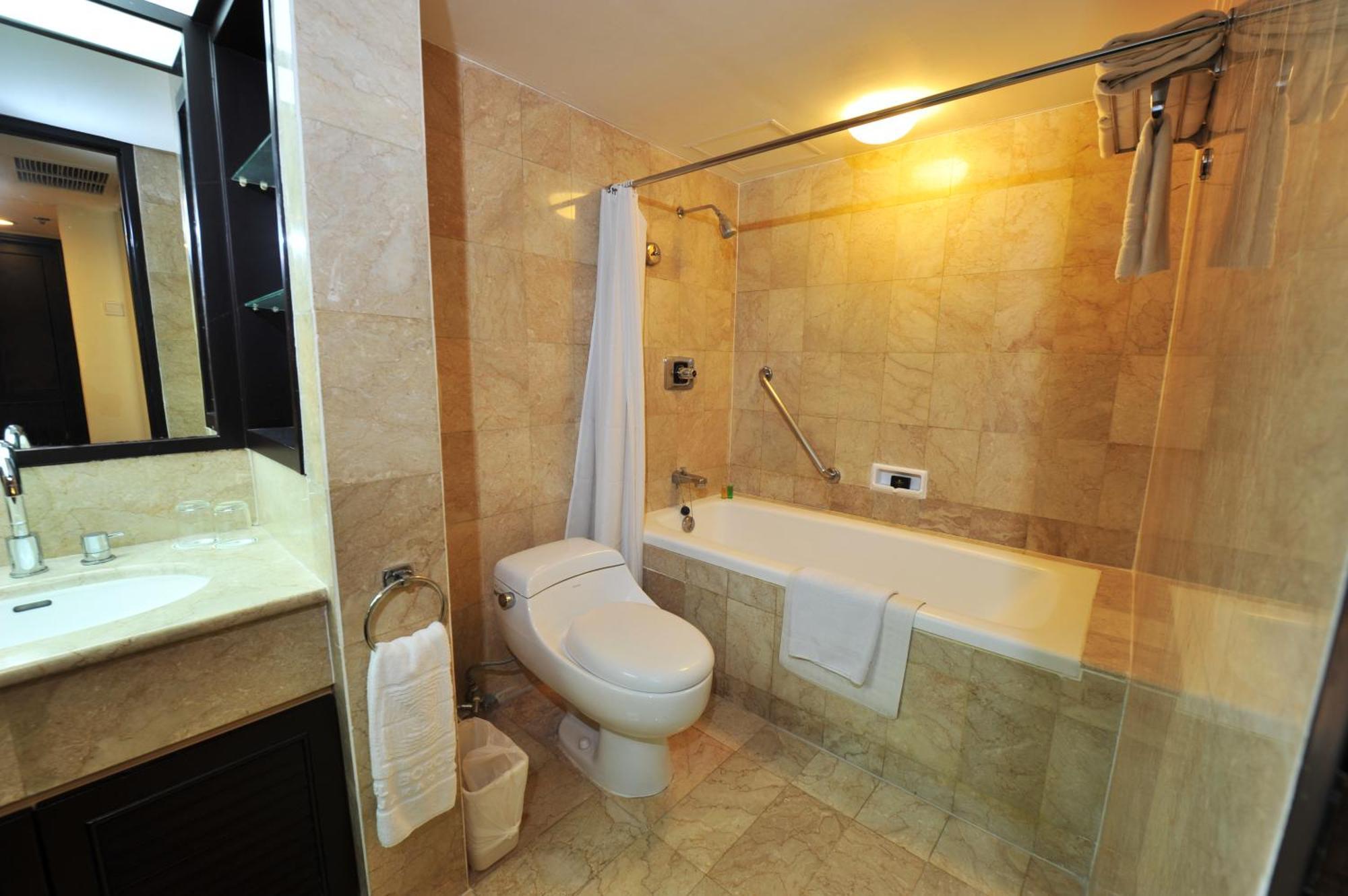 Garden Wing Suite