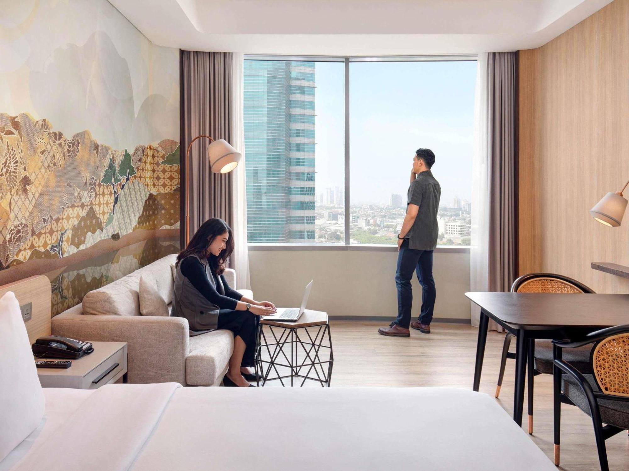 Executive Studio Suite with Two Single Beds