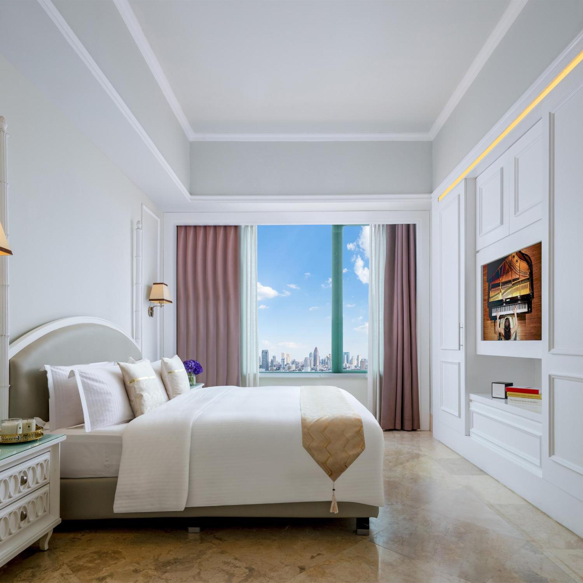 Three-Bedroom Apartment Suite