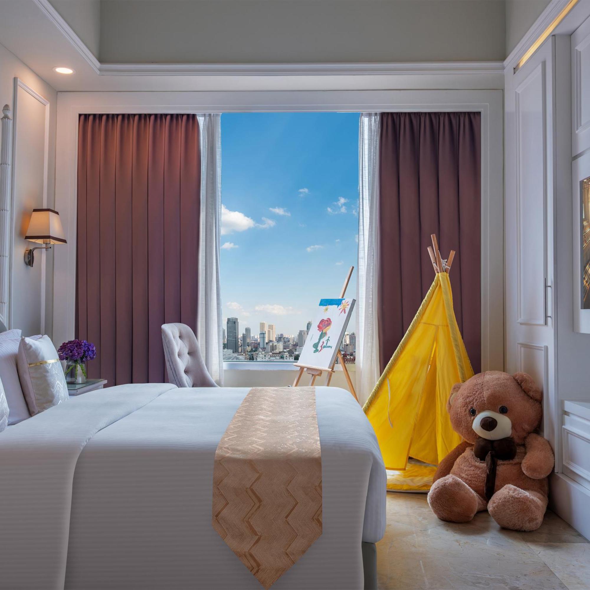Three-Bedroom Apartment Suite