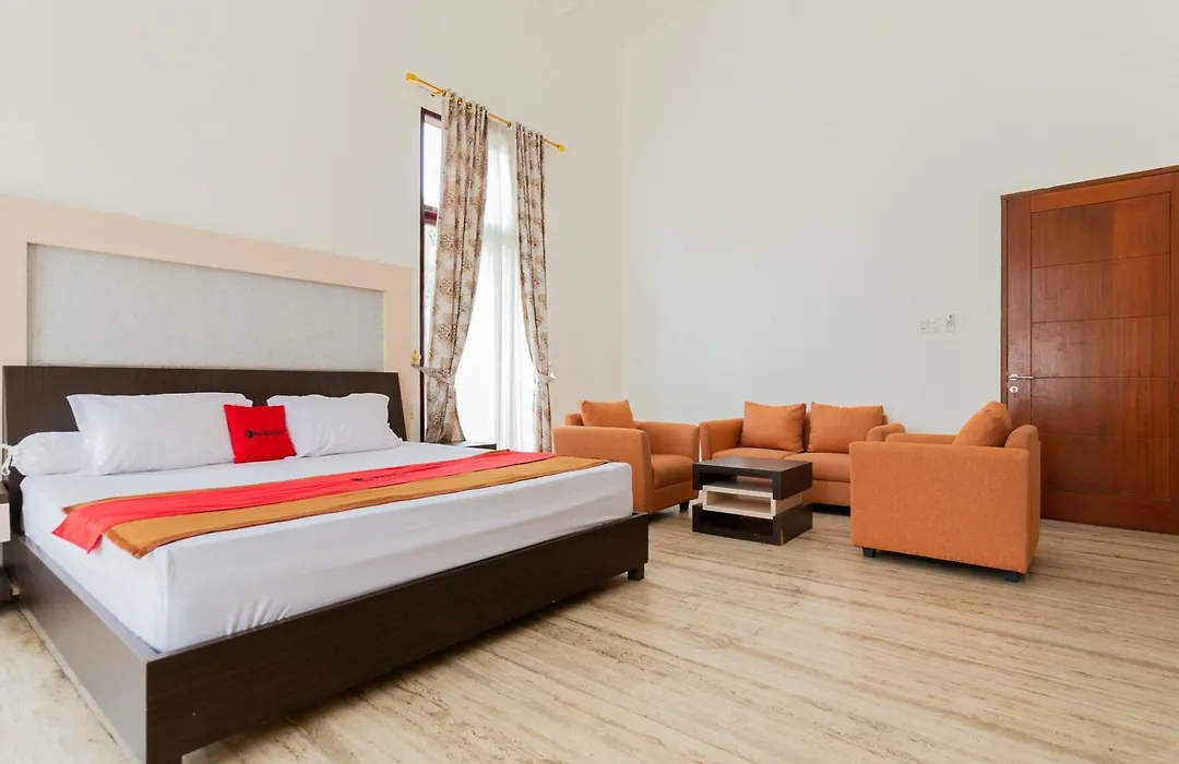 RedDoorz Premium @ Gandaria Jagakarsa-1