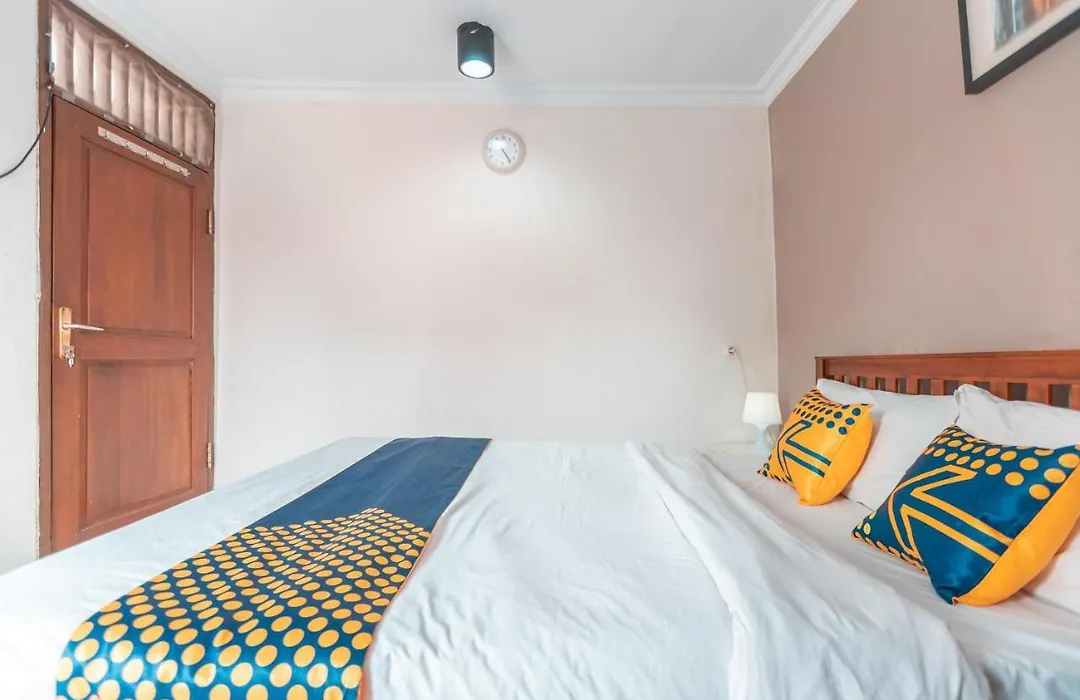 Spot On 2033 Kayumanis Homestay Syariah-1