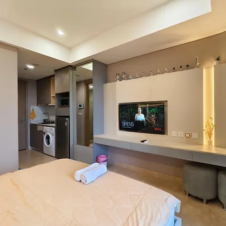 Studio Sea View Apartment At Gold Coast Pik By Mysweethome-3