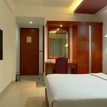 Puri Mega Hotel-3