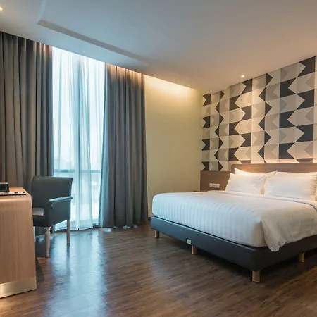 Luminor Hotel Pecenongan Jakarta By WH-2