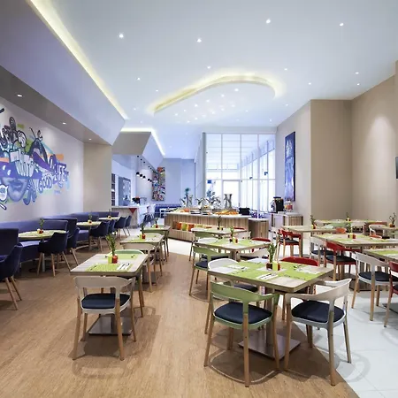 Ibis Styles Jakarta Mangga Dua Square-2