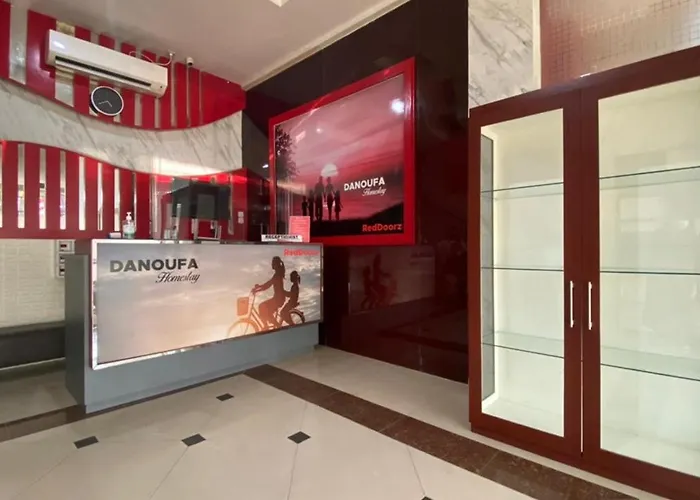RedDoorz Plus @ Rawamangun