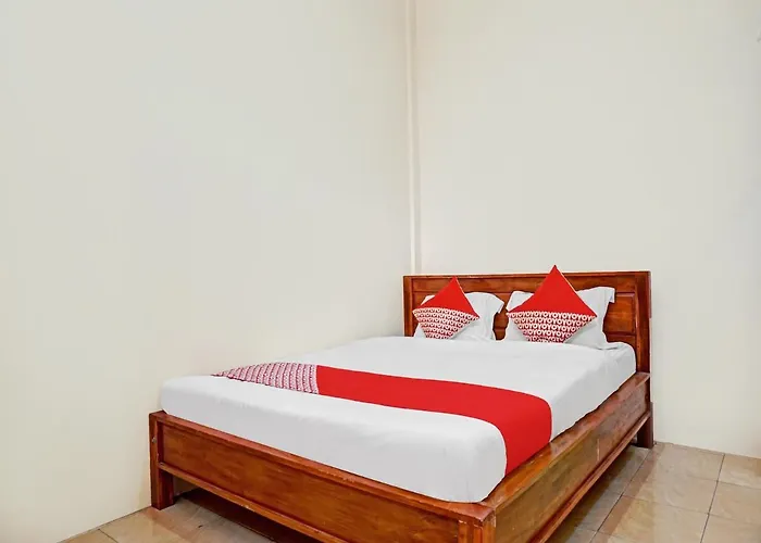 Oyo 90578 Dinar Family Hotel Jakarta, Indonesia