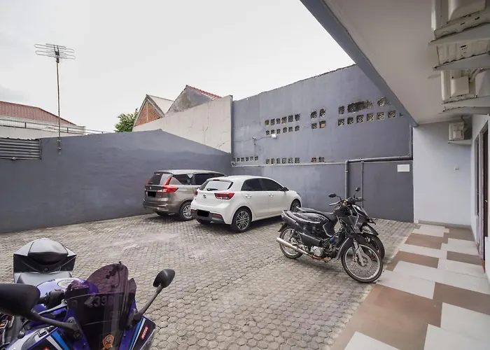 Urbanview Arafuru Residence Duren Sawit