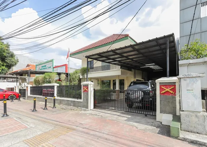Urbanview Roemah Tebet By RedDoorz
