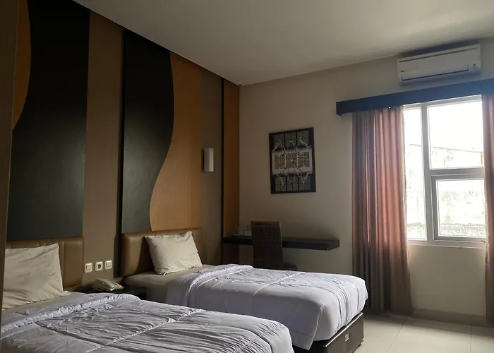 Lynt Hotel