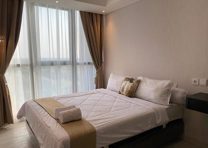 Comfort And Luxury Private Room At Goldcoast Pik Jakarta, Indonesia