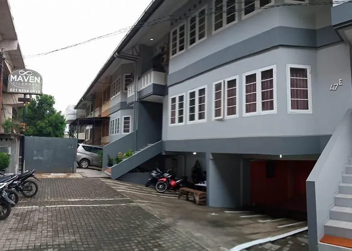 Maven Cilandak