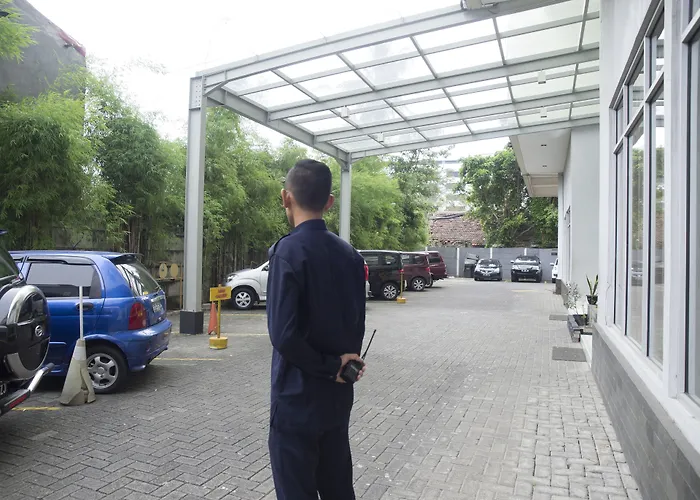 Gloria Suites Grogol