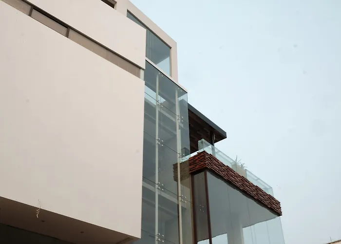 Flat06.Tendean