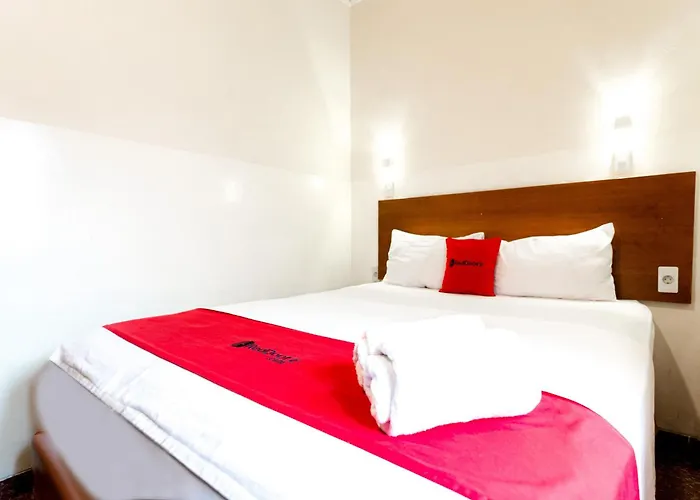 RedDoorz near Halim Perdanakusuma 3