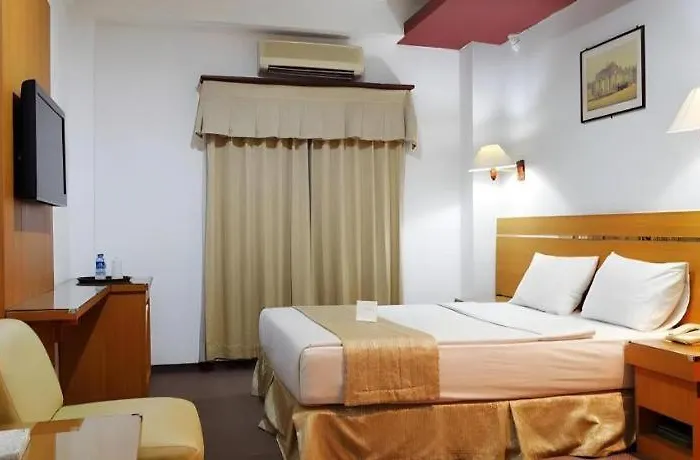 Puri Mega Hotel