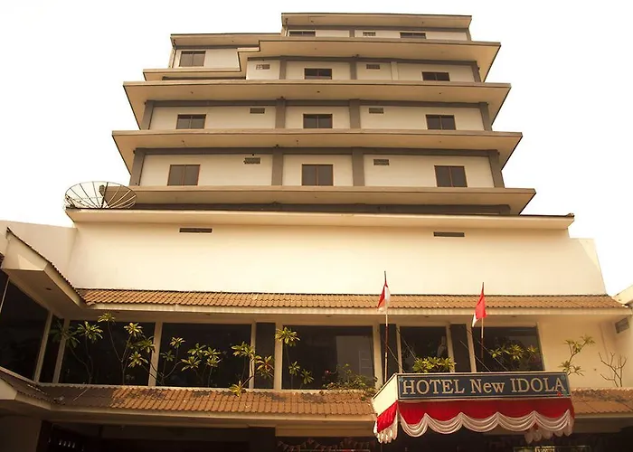 Hotel New Idola