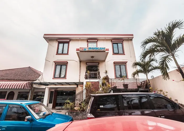 OYO 1667 Wisma Lux Barkah Syariah